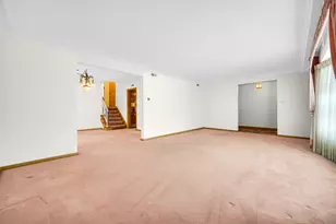 9620 S Keeler Ave S, Oak Lawn, IL 60453 - Photo 5