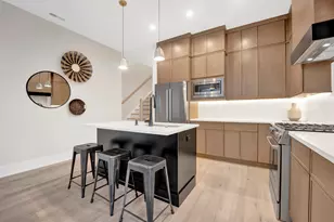 4353 N Richmond Ave, Chicago, IL 60618 - Photo 9