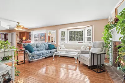 2297 Lakeside Drive, Aurora, IL 60504 - Photo 7