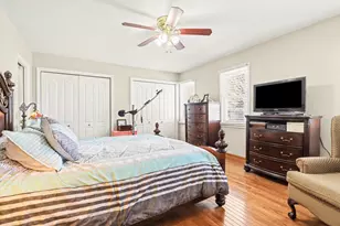 2297 Lakeside Dr, Aurora, IL 60504 - Photo 13