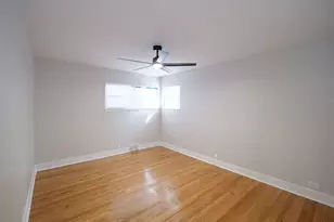 8415 Trumbull Ave, Skokie, IL 60076 - Photo 15