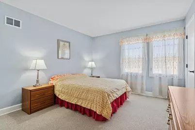 1458 Kingston Court, Des Plaines, IL 60018 - Photo 5