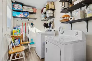 1458 Kingston Ct, Des Plaines, IL 60018 - Photo 17