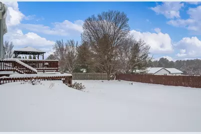 9336 Old Towne Court, Roscoe, IL 61073 - Photo 7