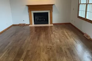 304 Brynn Dr, Manhattan, IL 60442 - Photo 9