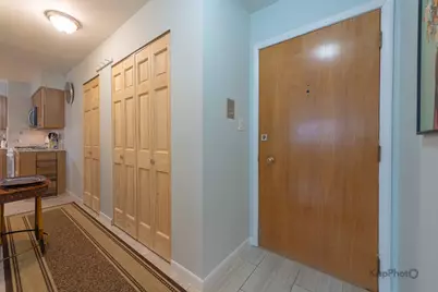 4820 Conrad Street #202, Skokie, IL 60077 - Photo 3
