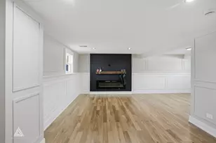 10738 S New England Ave, Worth, IL 60482 - Photo 21