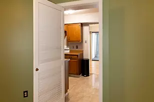 633 Cress Creek Ln, Crystal Lake, IL 60014 - Photo 7