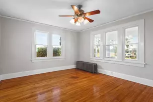 634 13th St, Rockford, IL 61104 - Photo 9