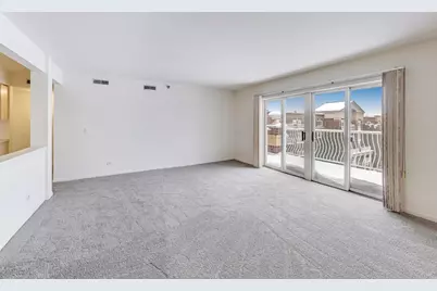 7021 W Touhy Avenue #509, Niles, IL 60714 - Photo 5