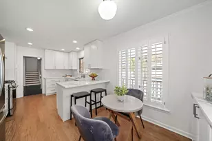 524 Forest Hill Rd, Lake Forest, IL 60045 - Photo 3