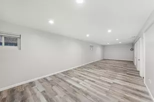 7810 Natchez Ave, Burbank, IL 60459 - Photo 23