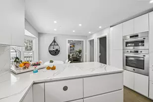 606 Paddock Ln, Libertyville, IL 60048 - Photo 15