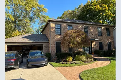 606 Paddock Lane, Libertyville, IL 60048 - Photo 1