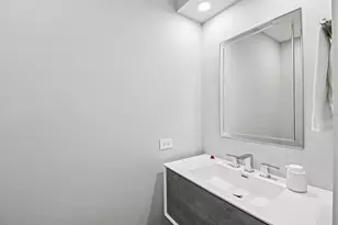 606 Paddock Ln, Libertyville, IL 60048 - Photo 21