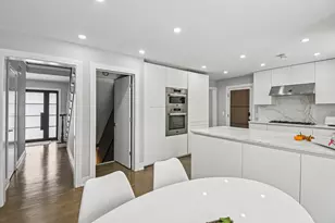 606 Paddock Ln, Libertyville, IL 60048 - Photo 11