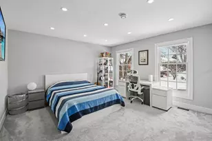 606 Paddock Ln, Libertyville, IL 60048 - Photo 31