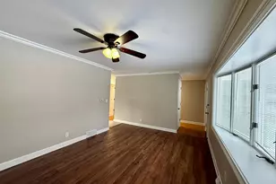 746 N Glenwood Pl, Aurora, IL 60506 - Photo 3