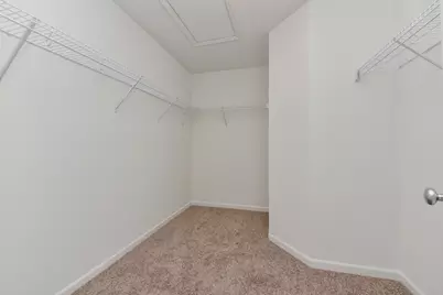 [Address not provided], North Aurora, IL 60542 - Photo 11