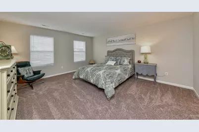 [Address not provided], North Aurora, IL 60542 - Photo 9