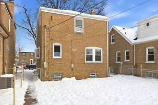 10344 S Albany Ave, Chicago, IL 60655 - Photo 17