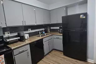 603 E Falcon Dr, Arlington Heights, IL 60005 - Photo 5