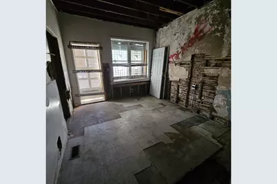 925 S Springfield Avenue, Chicago, IL 60624 - Photo 9