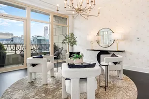 118 E Erie St, Chicago, IL 60611 - Photo 13