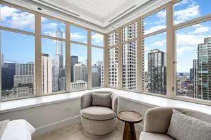 118 E Erie St, Chicago, IL 60611 - Photo 27