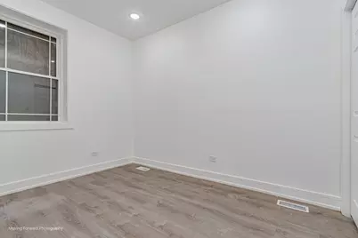 3819 W Arthington Street, Chicago, IL 60624 - Photo 9