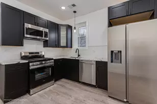 3819 W Arthington St, Chicago, IL 60624 - Photo 35