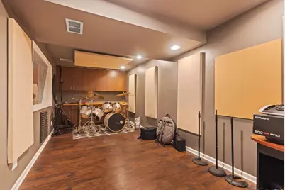 517 Meadowwood Lane, Oswego, IL 60543 - Photo 47