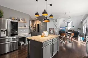 517 Meadowwood Ln, Oswego, IL 60543 - Photo 17