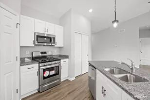 336 N Charles St, Cortland, IL 60112 - Photo 11