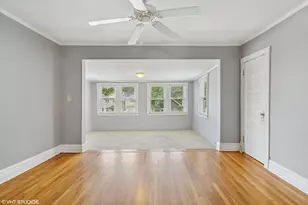 721 Clarence Ave, Oak Park, IL 60304 - Photo 9