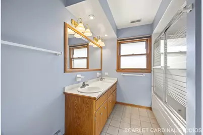 13 W Monterey Avenue, Schaumburg, IL 60193 - Photo 13