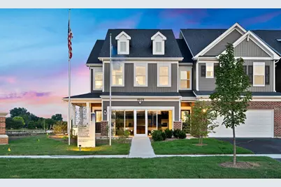 2262 Horseshoe Circle #09101, Naperville, IL 60564 - Photo 1