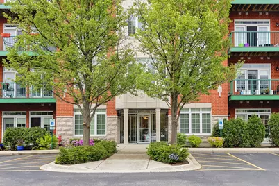 640 McHenry Road #301, Wheeling, IL 60090 - Photo 1