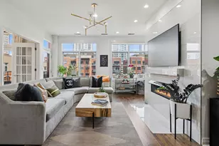 560 W Fulton St, Chicago, IL 60661 - Photo 5