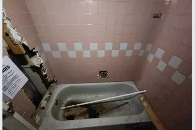 6716 S Bell Avenue, Chicago, IL 60636 - Photo 7