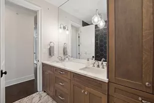 2030 N Honore St, Chicago, IL 60614 - Photo 21