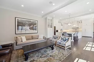 2030 N Honore St, Chicago, IL 60614 - Photo 11