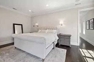 2030 N Honore St, Chicago, IL 60614 - Photo 15