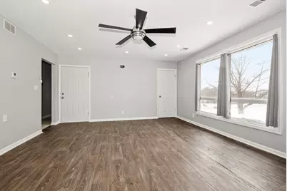 8342 W Lincoln Highway #8342, Frankfort, IL 60423 - Photo 3