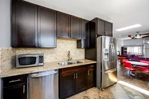 1646 W Blackhawk St, Chicago, IL 60622 - Photo 9