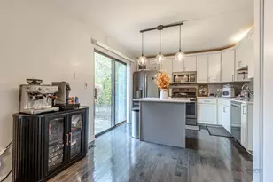 367 Golfview Ct, Bloomingdale, IL 60108 - Photo 13