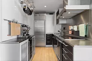 880 N Lake Shore Dr, Chicago, IL 60611 - Photo 5