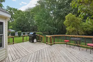 616 Pinehurst Dr, North Aurora, IL 60542 - Photo 27