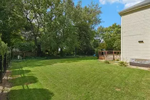 616 Pinehurst Dr, North Aurora, IL 60542 - Photo 29