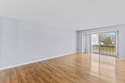 3026 Roberts Drive #7, Woodridge, IL 60517 - Photo 3